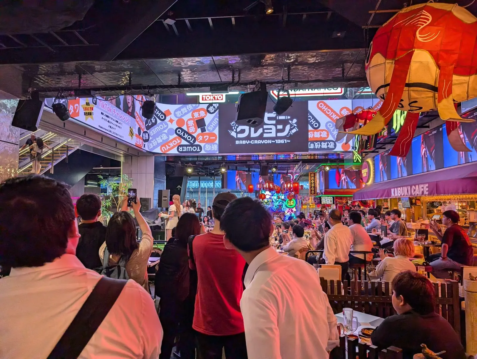 Shinjuku Guide: Tokyo's Neon-Lit Heart