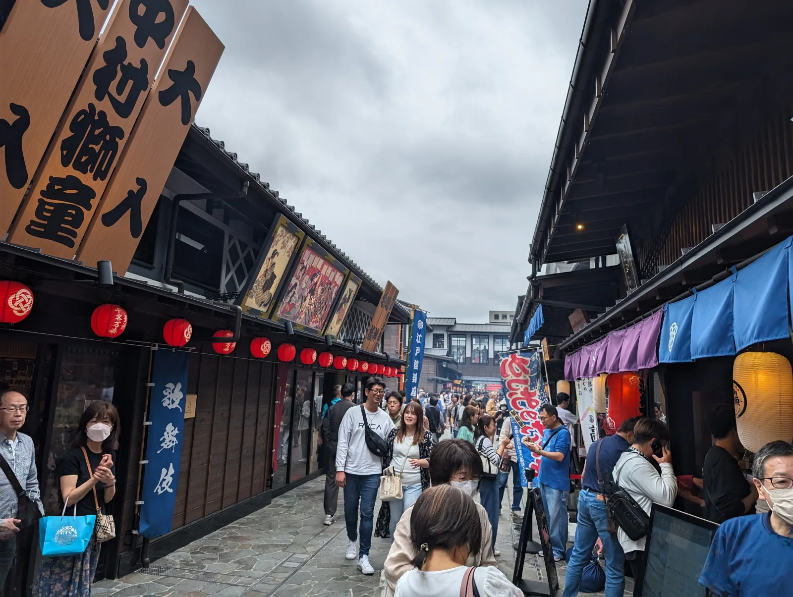 Toyosu y Ameyoko de Ueno — dos formas muy distintas de ver el marisco en Tokio