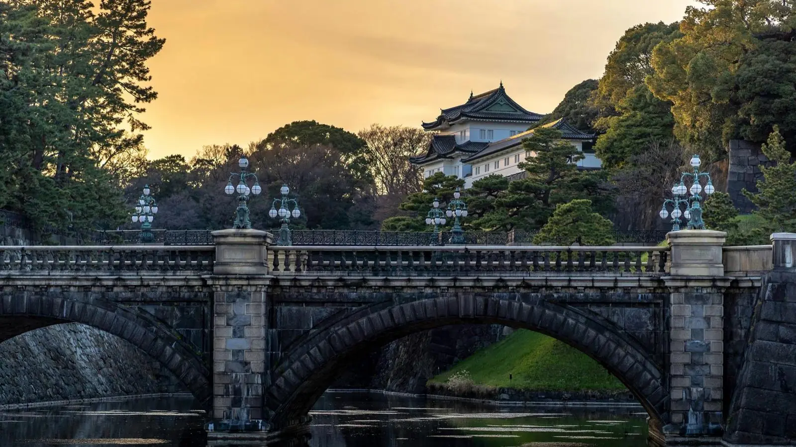 The Imperial Palace East Gardens — open to the public and where a licensed guide can actually accompany you