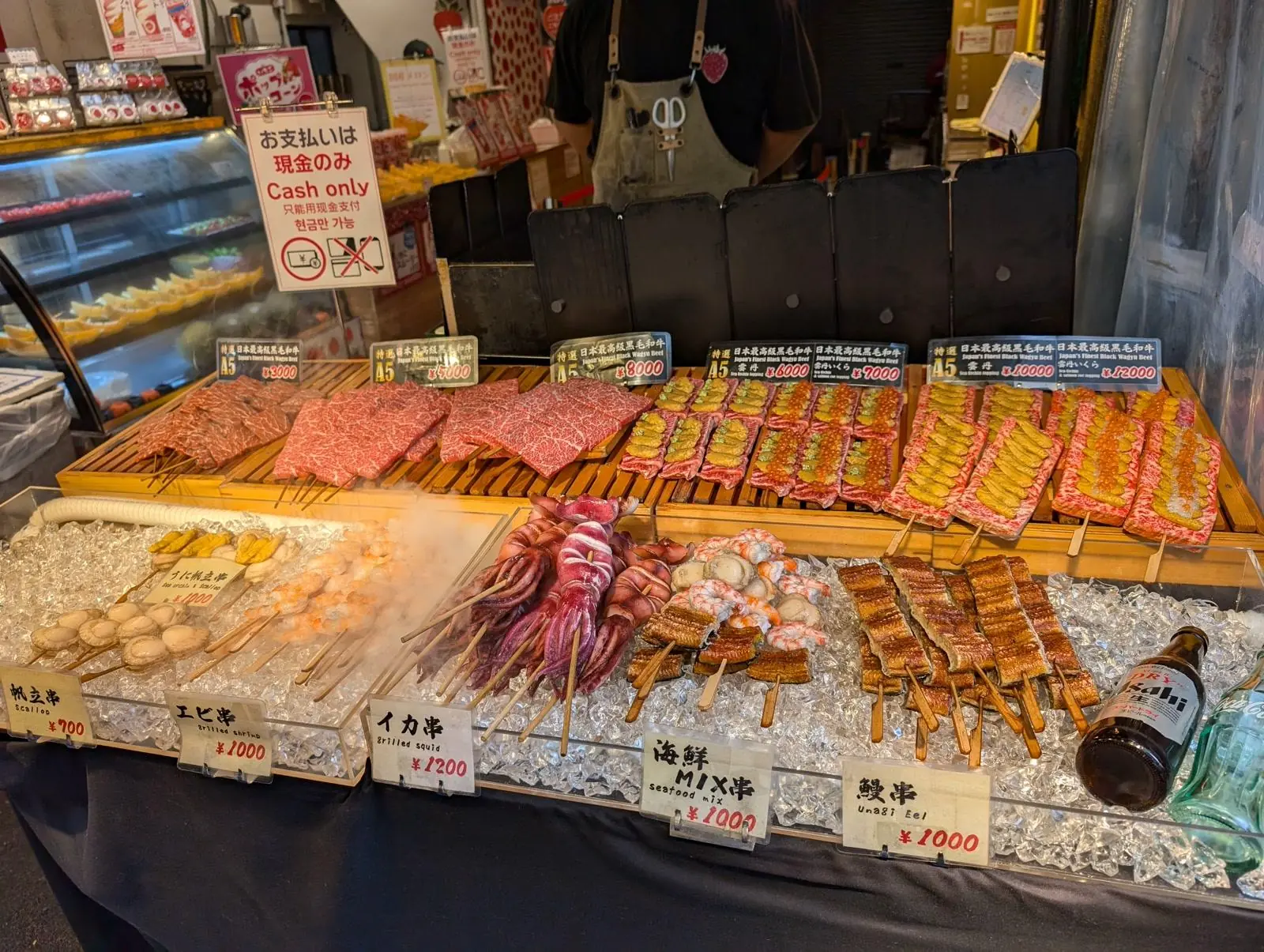 Tsukiji Outer Market - Tokyo private food tour